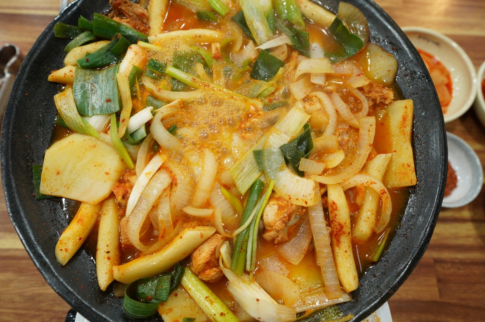토정삼계탕 이미지