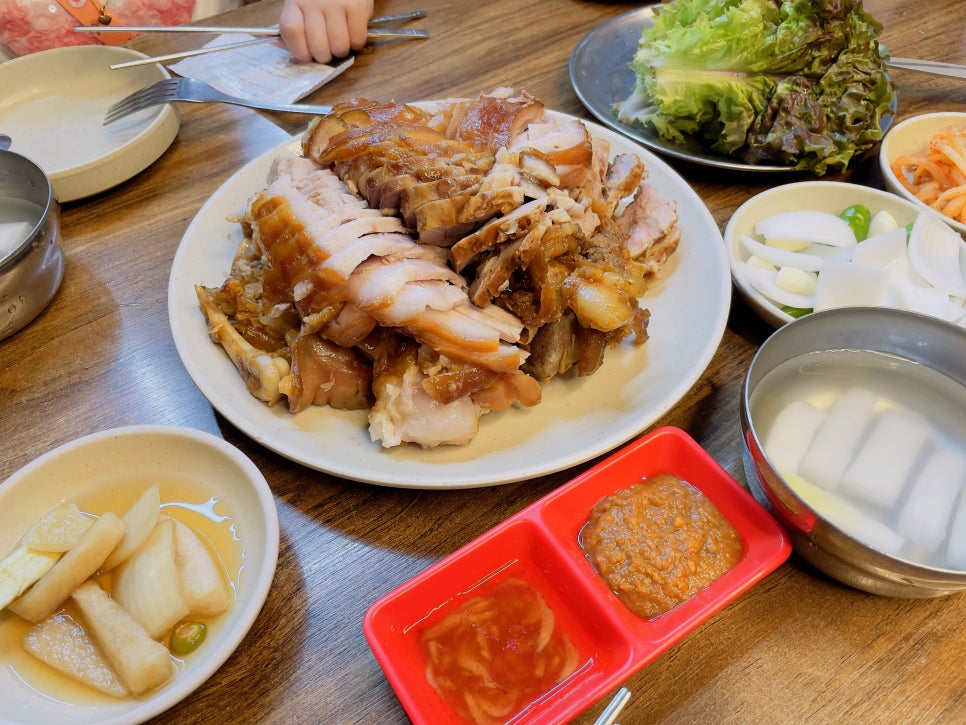 뚱뚱이식당 이미지