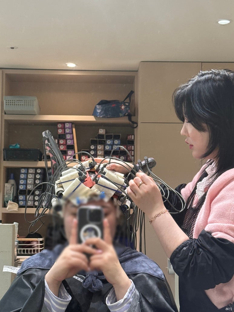 손끗헤어 이미지