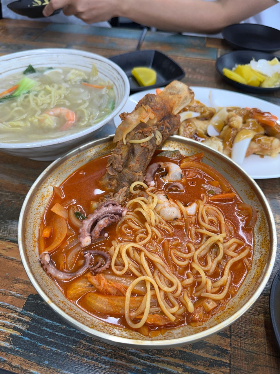 육짬 이미지