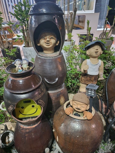 돈토지왕족발 이미지