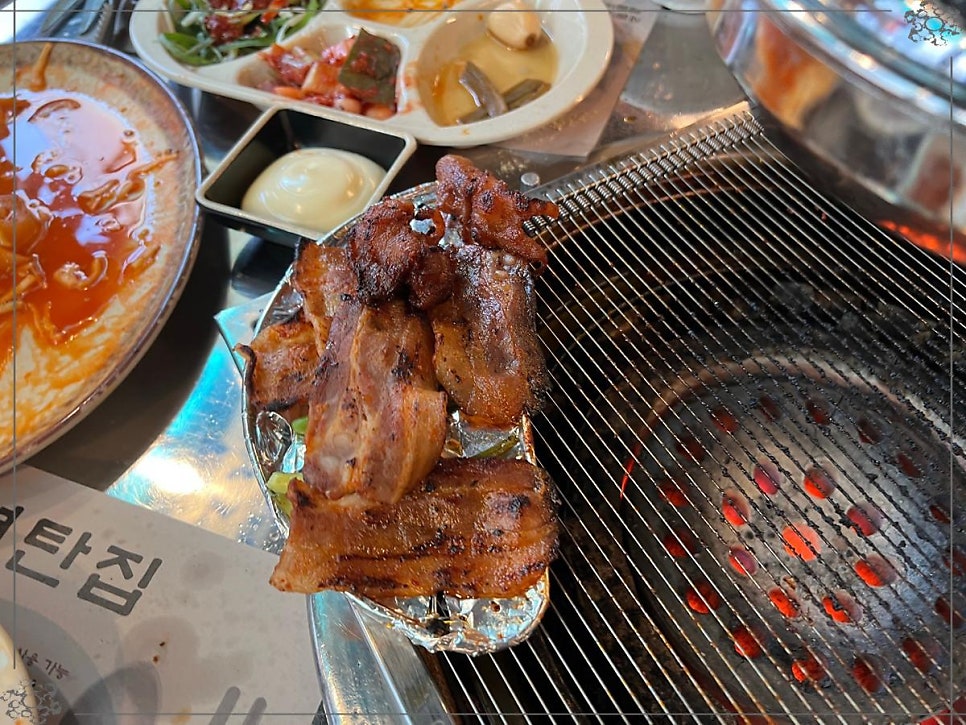연탄집 이미지