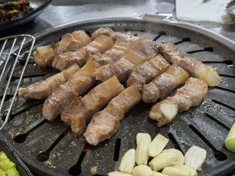 신새벽시장 이미지