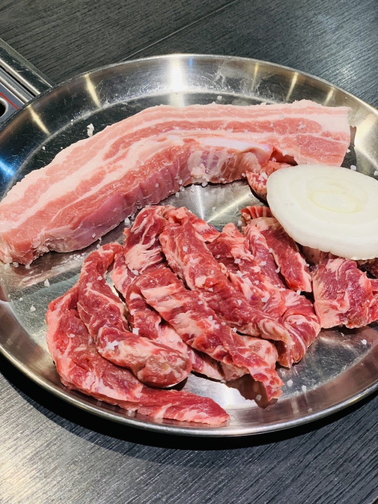 김가숯불생고기 이미지
