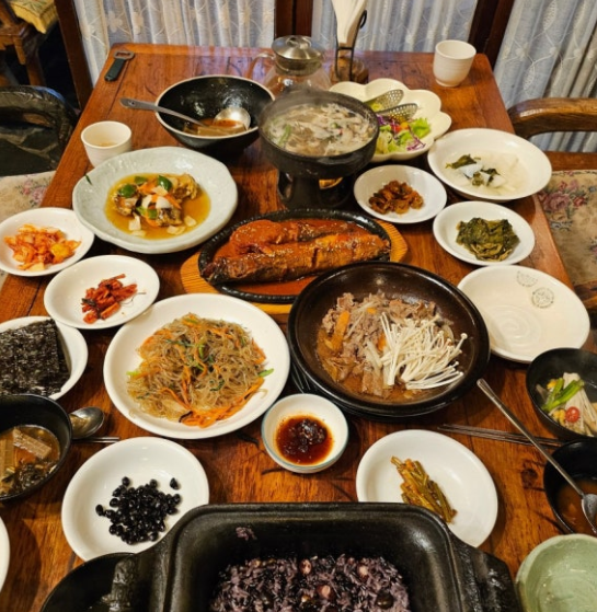 흥부네염소탕 이미지