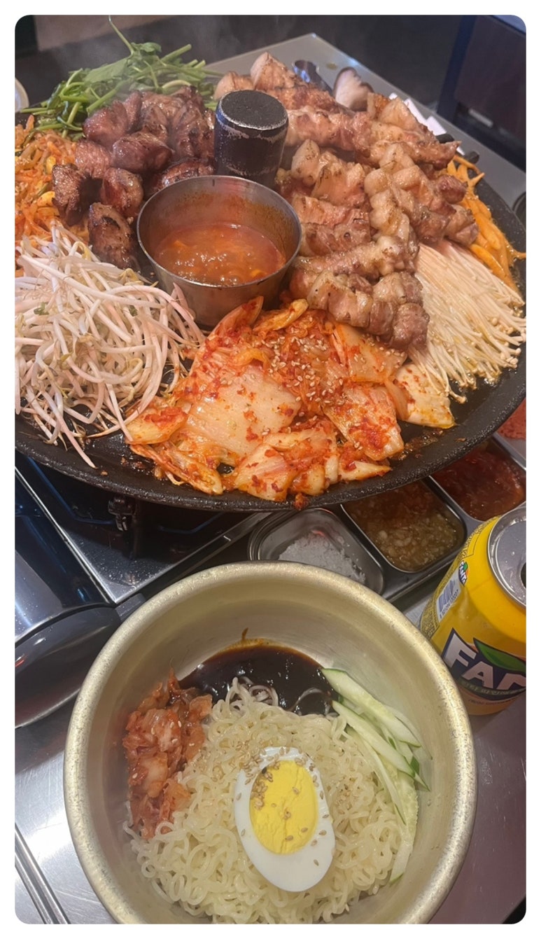 돼통령영통역점 이미지
