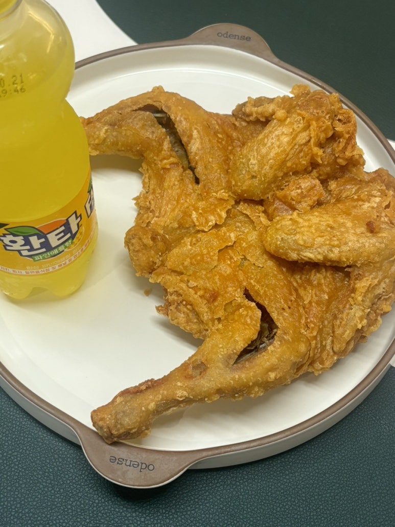 칠분통닭 이미지