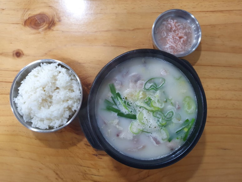 통크게뼈해장국순대국 이미지