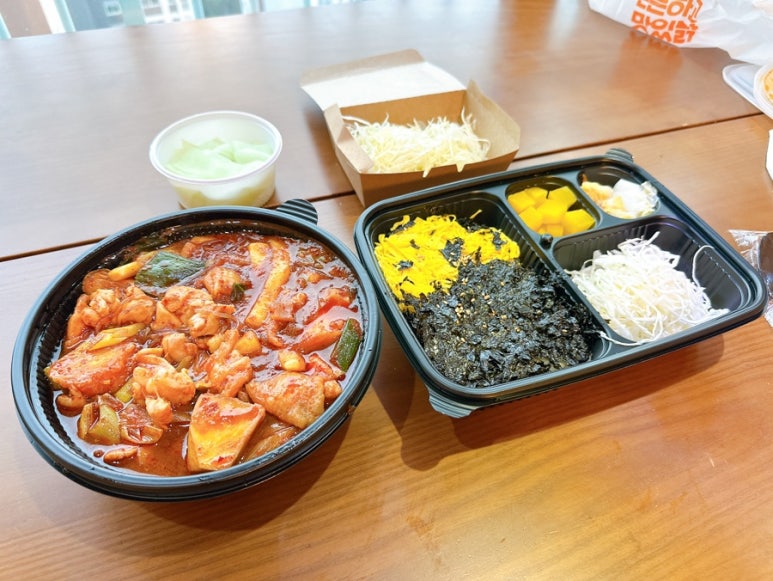 유가네찜닭 이미지
