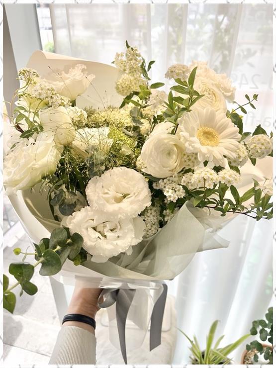 라라플라워 이미지