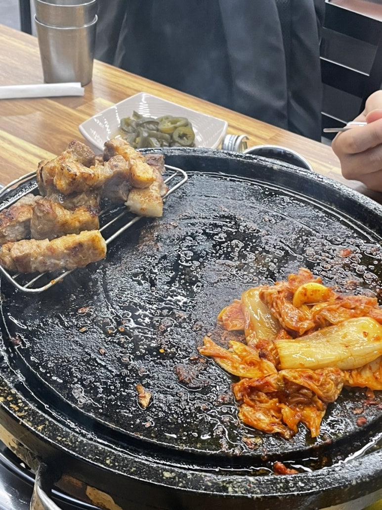 삼겹사랑 양재역점 사진 4