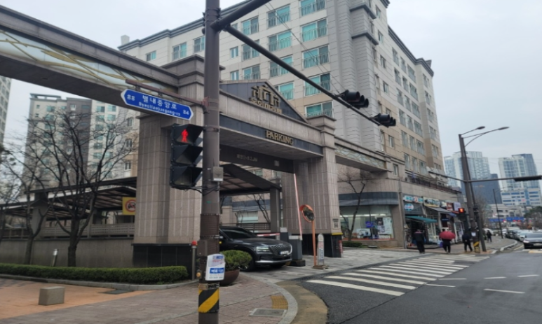 동익 이미지