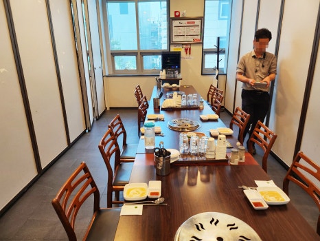한우프라자식당 이미지