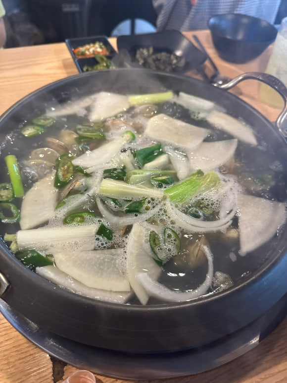 회뜨는포차 이미지