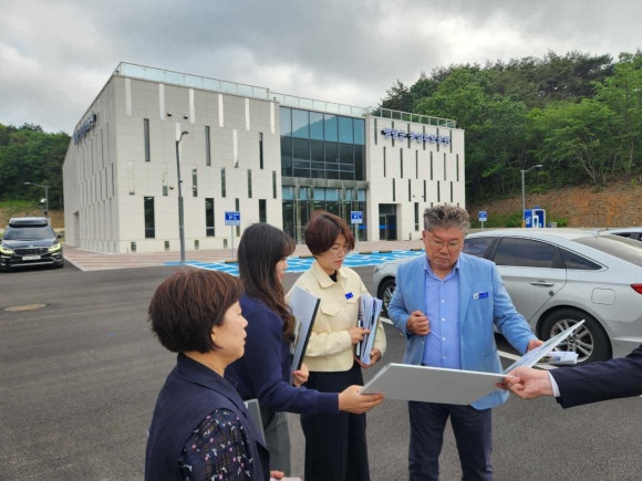 동산종합인테리어 이미지
