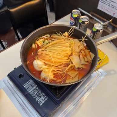 띠띠떡볶이 이미지