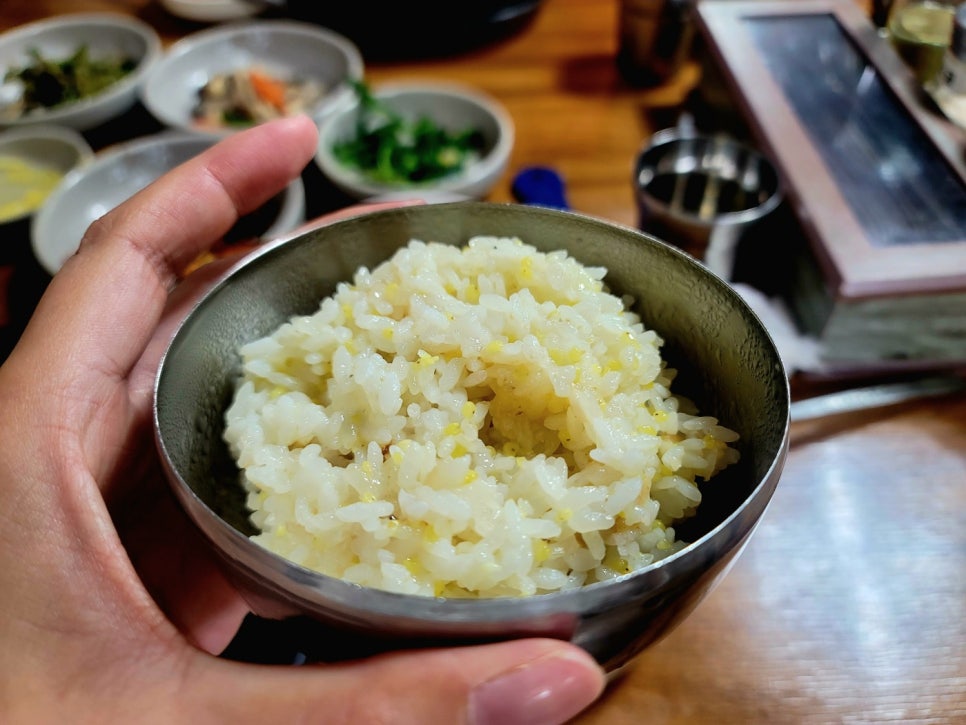 쌍둥이흑염소 이미지