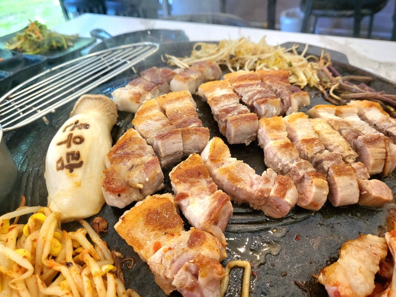 돈우람 이미지