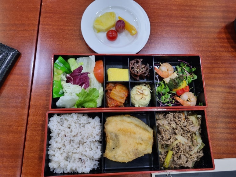 담소반 더키친 이미지