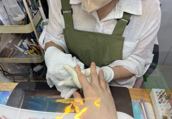루나틱네일 이미지