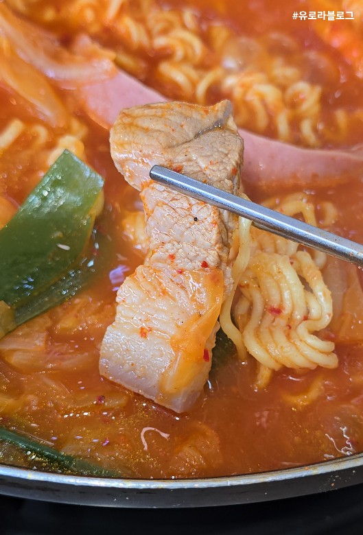 도당동통돼지김치찌개 이미지
