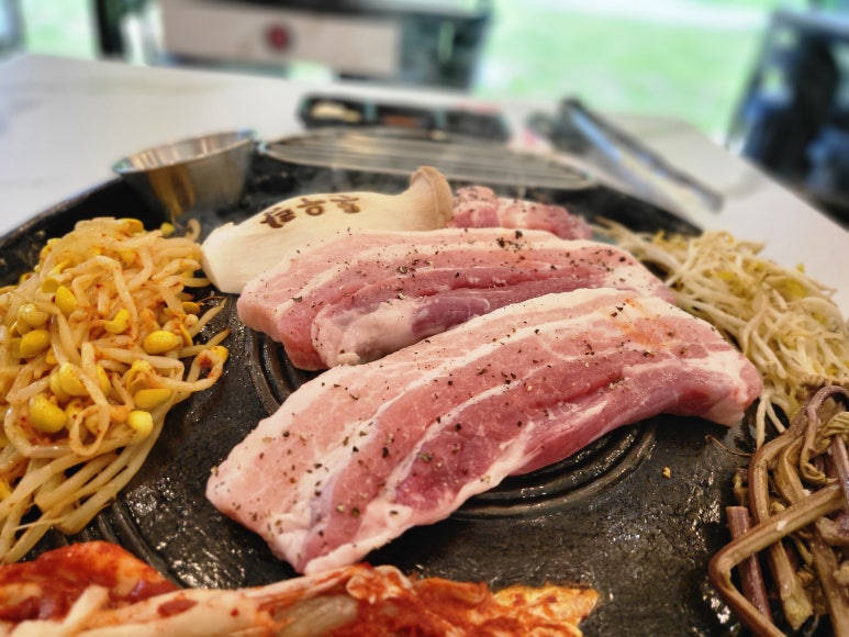 돈우람 이미지