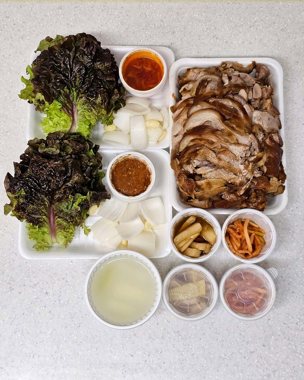 온가족이좋아하는족발 이미지