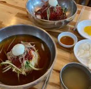 이조밀면 이미지