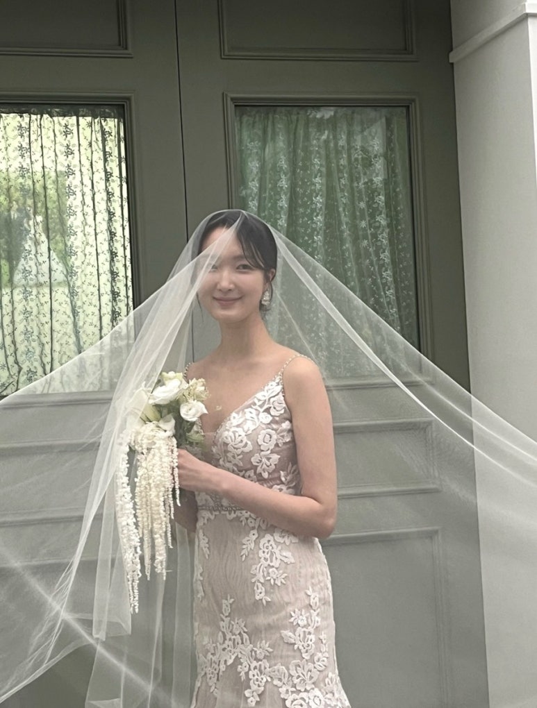 로즈버드플라워 이미지