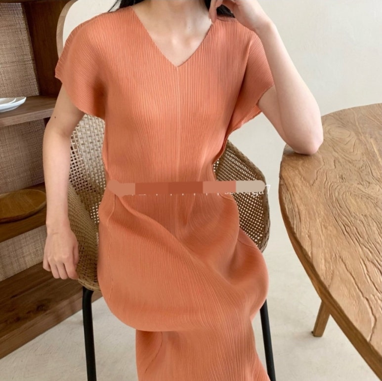 주름옷 이미지