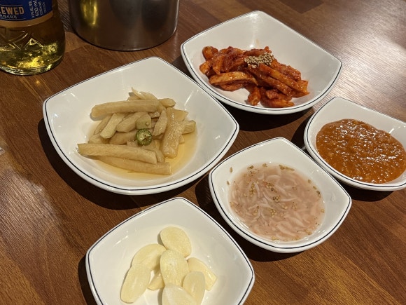굴다리족발명인&포차 이미지