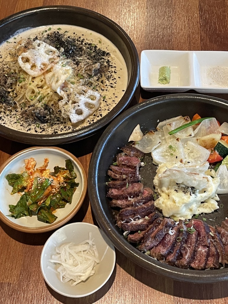일이이사 이미지