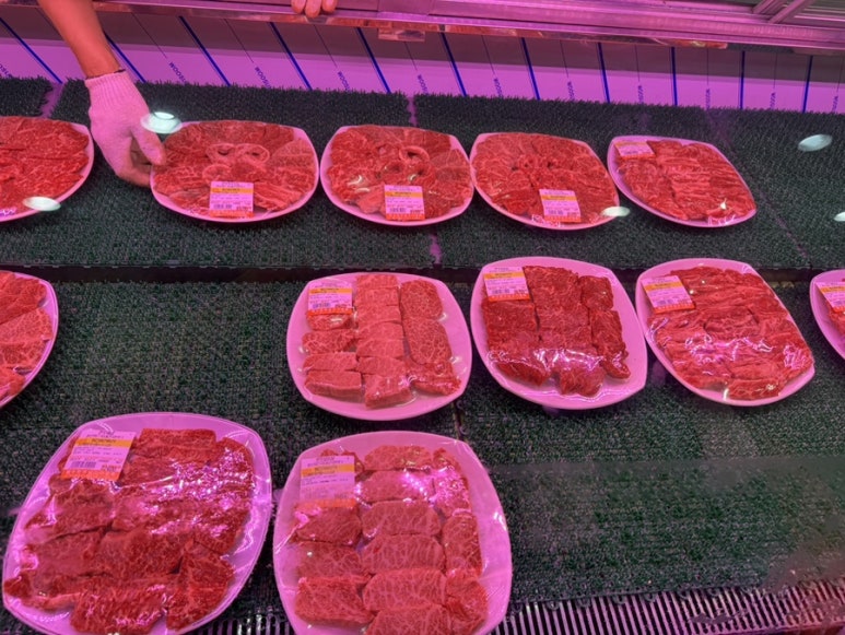 복수한우날고기 이미지