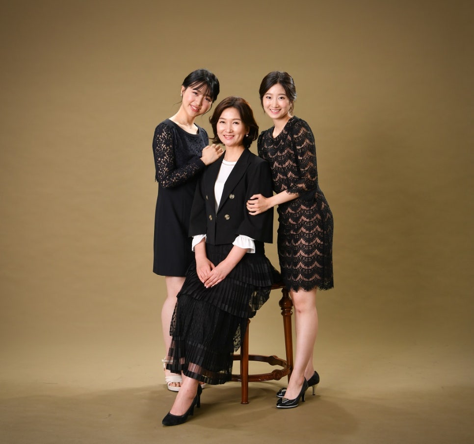 로얄스튜디오 이미지