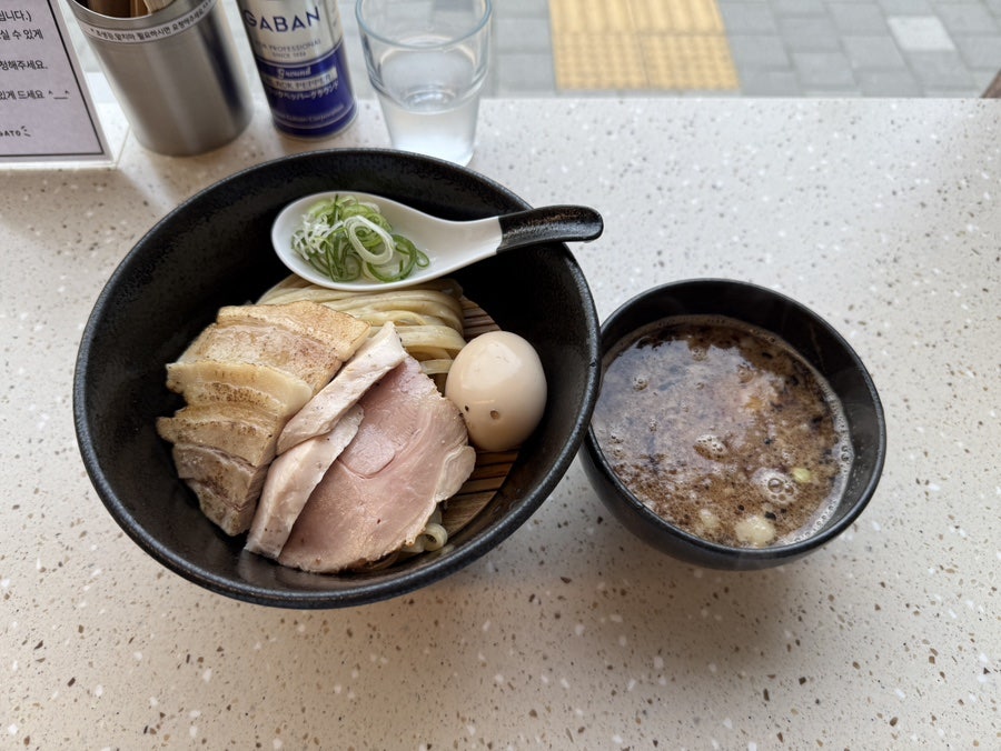 윤멘 이미지