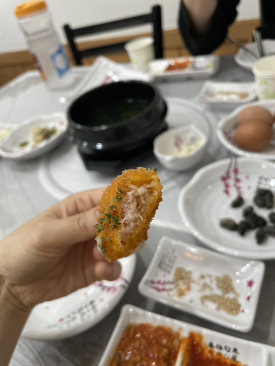 회를품은닭 이미지