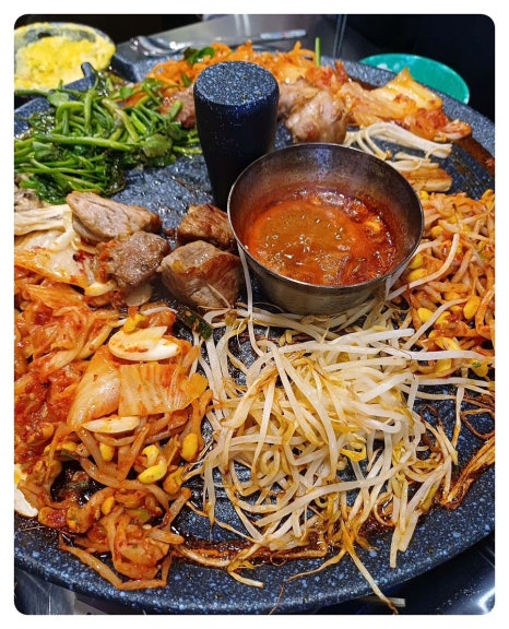 돼통령영통역점 이미지