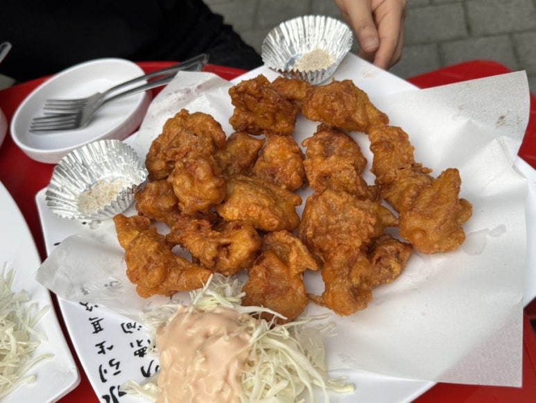 멕켄치킨 가산디지털역점 사진 8