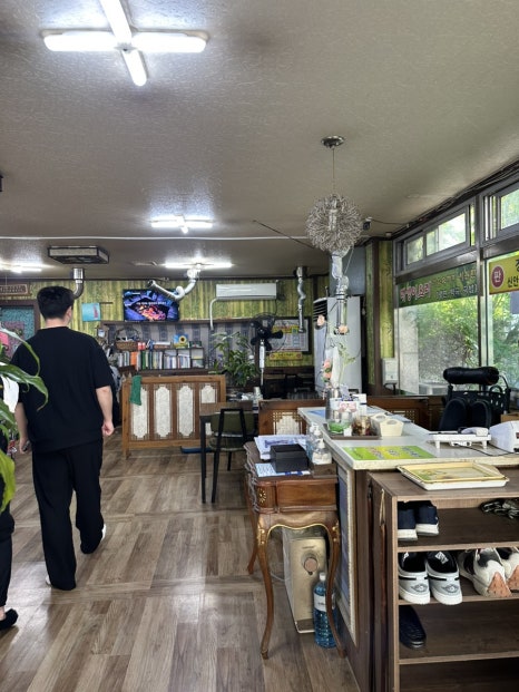 여자만힘쎈장어 이미지