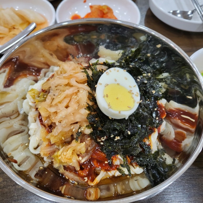 전가네뼈칼국수 이미지