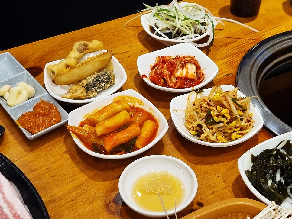 육돈 이미지