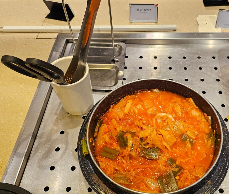 애슐리퀸즈목동행복한백화점 이미지
