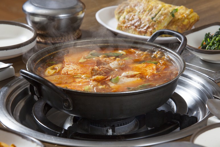 생고기통김치찌개 이미지