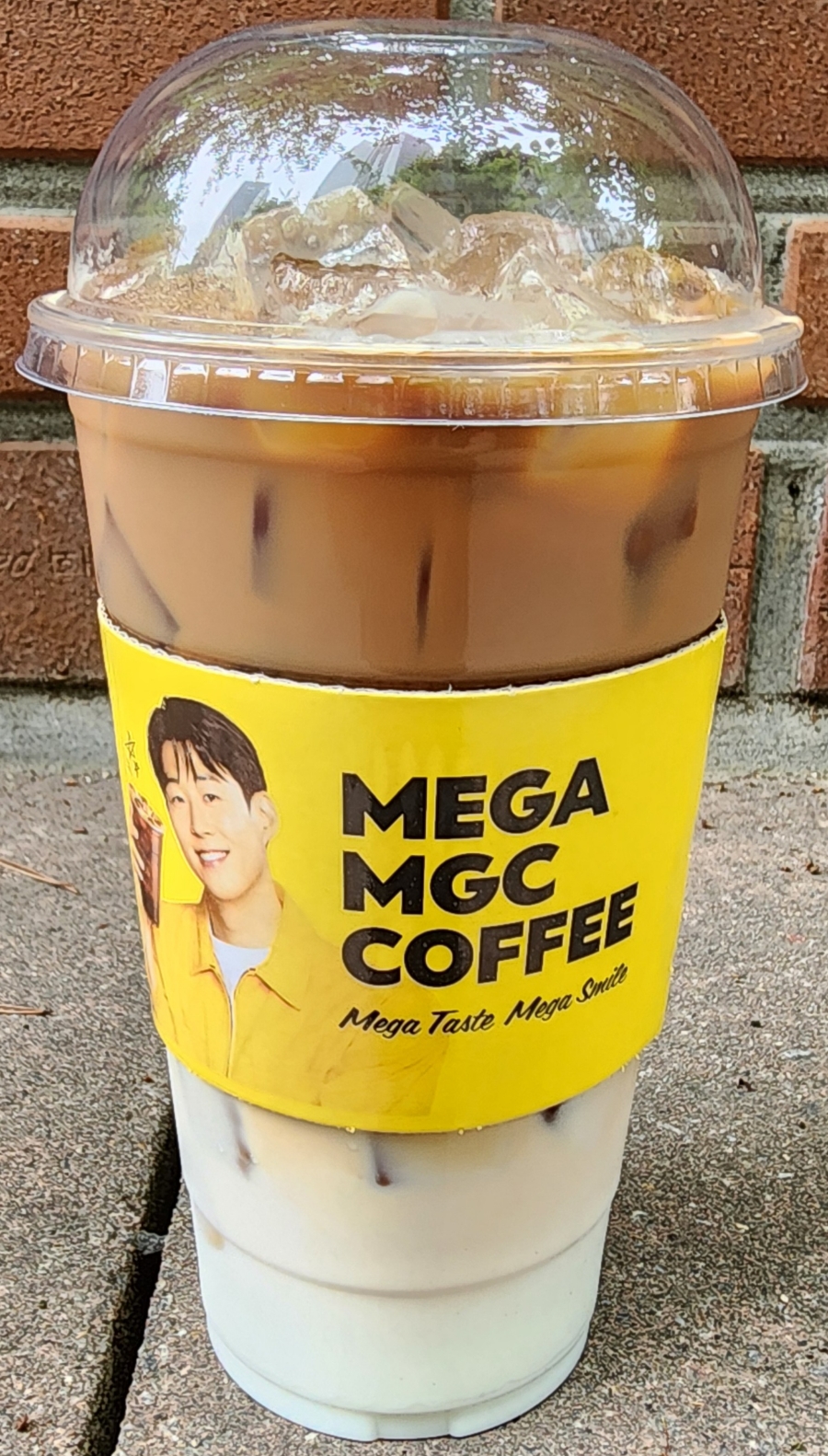 메가커피 이미지