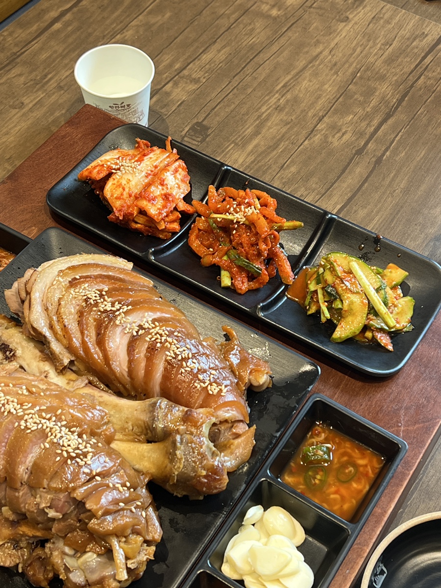 귀한족발일산 이미지