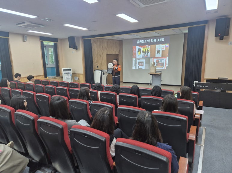 의창초등학교 이미지