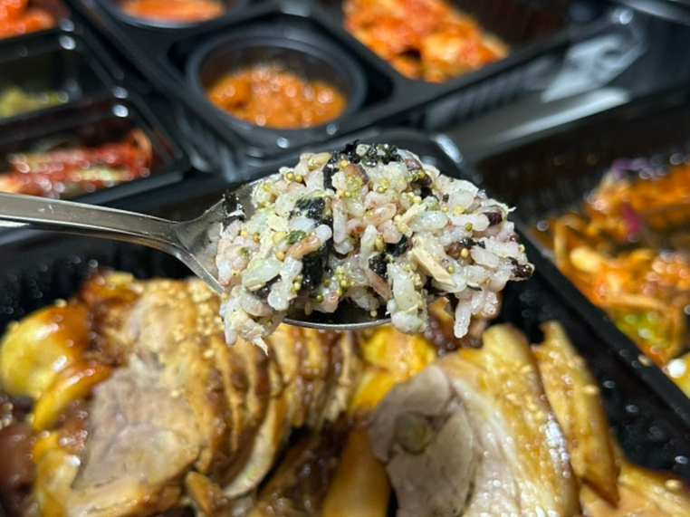 우람한족발 이미지