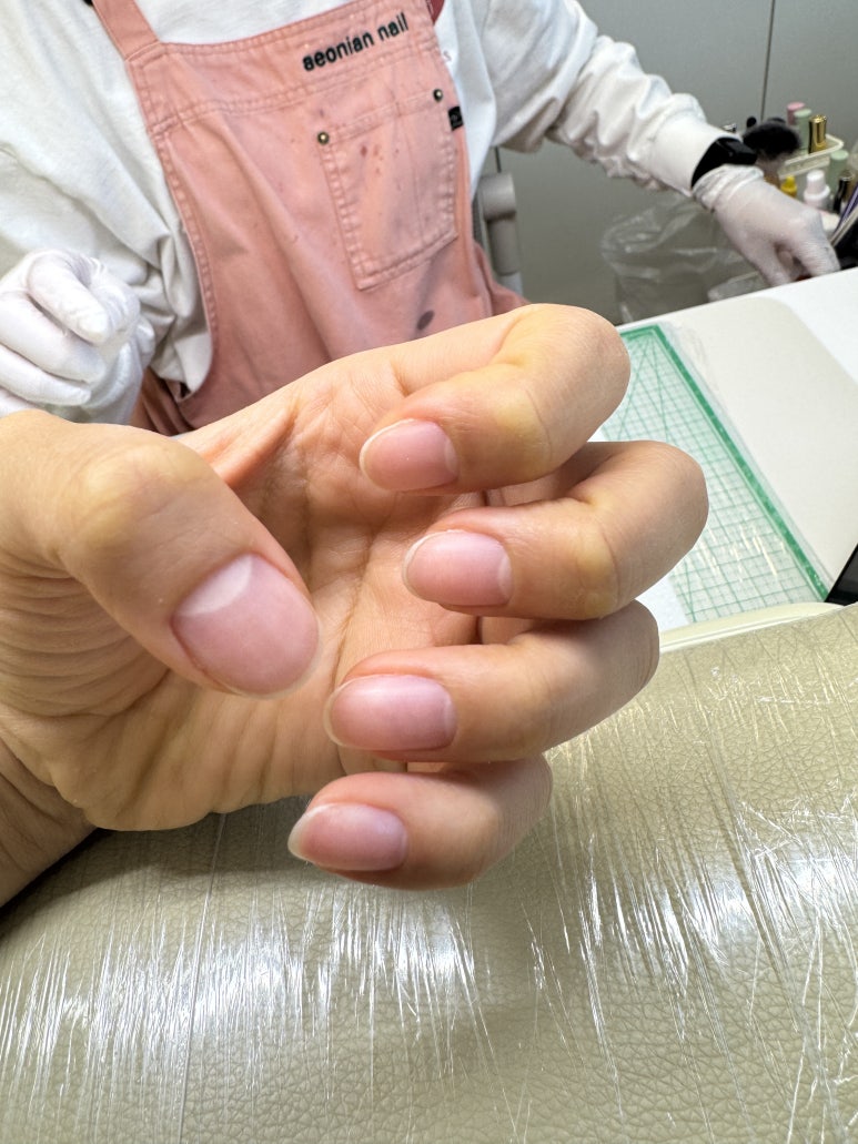이오니언네일 이미지