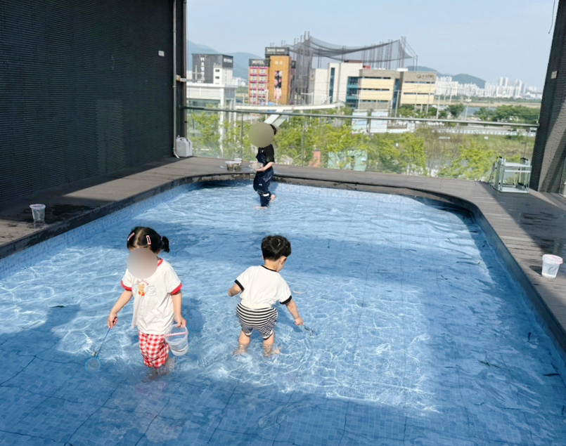 카페룩룩 이미지
