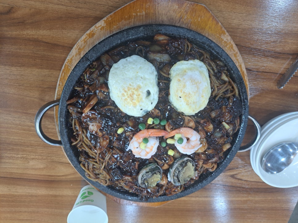 구석기돌짜장 이미지